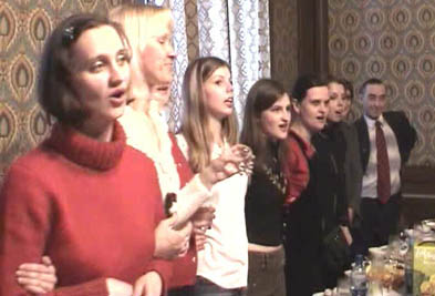 choir.jpg (38682 bytes)